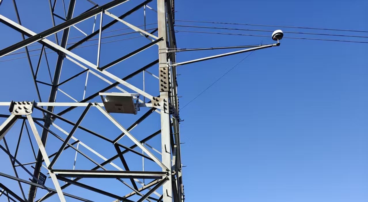 特力康北斗杆塔倾斜在线监测装置,守护山西电网杆塔稳定