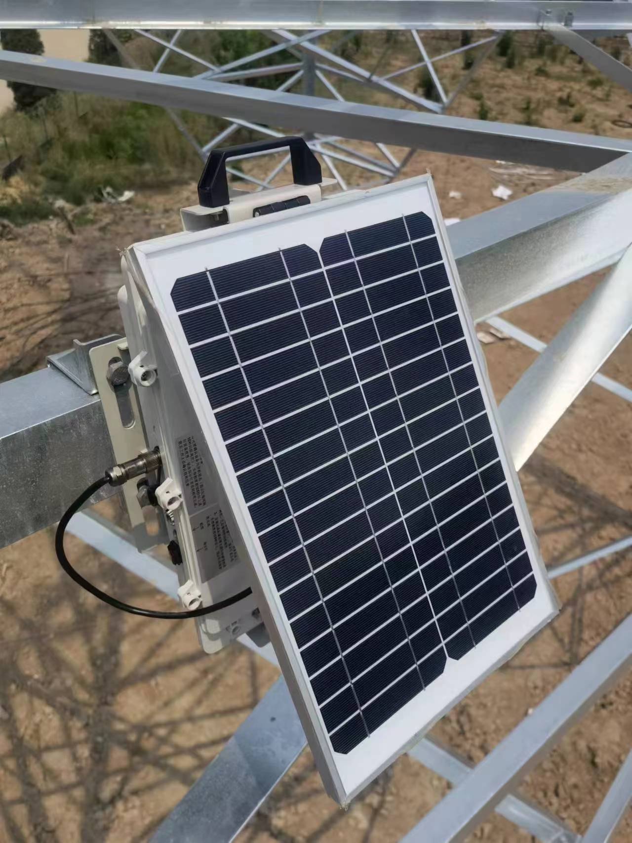 黄土高原护塔稳:特力康倾斜监测装置为山西电网筑牢根基